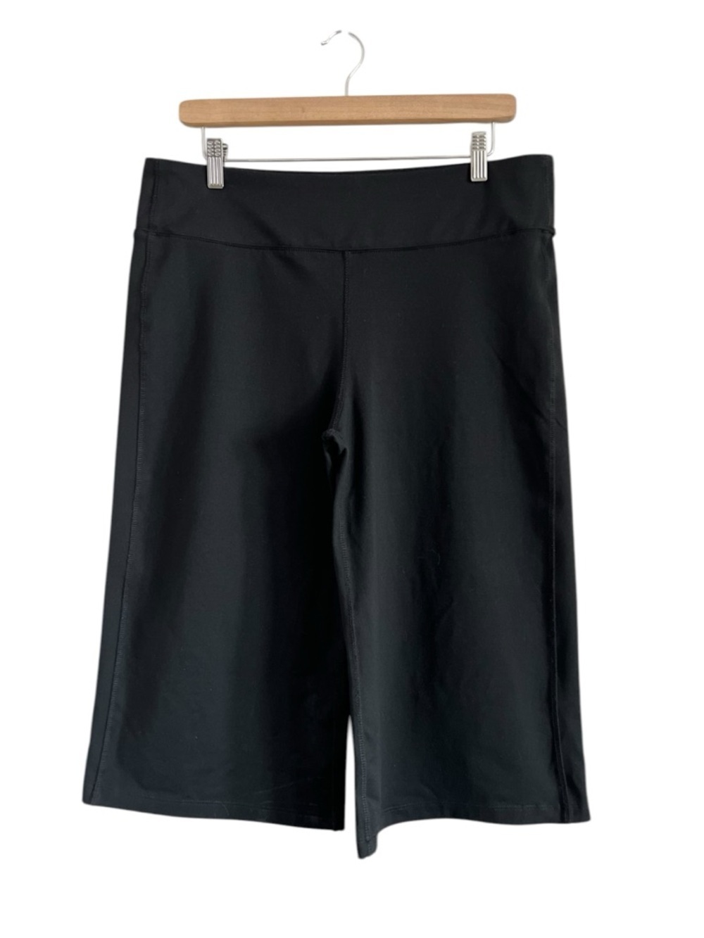 Fila Women’s Wide-Leg Cropped Legging Large